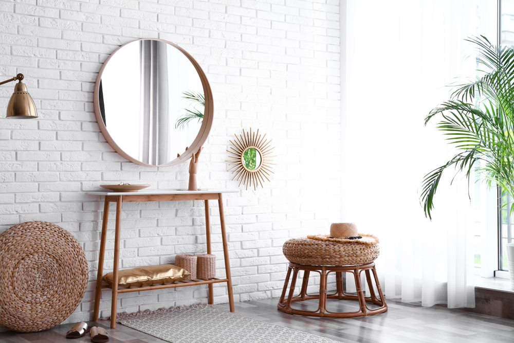 Comment bien placer ses miroirs pour mettre en valeur son intérieur ?
